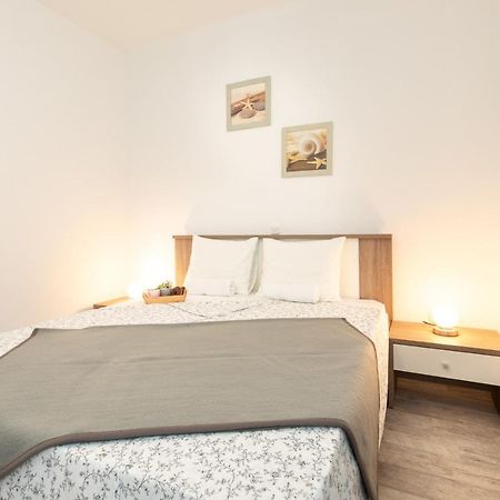 Apartments Doris, Krk Krk Town Luaran gambar
