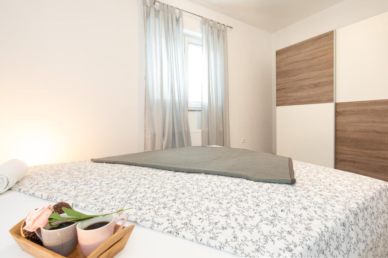 Apartments Doris, Krk Krk Town Luaran gambar