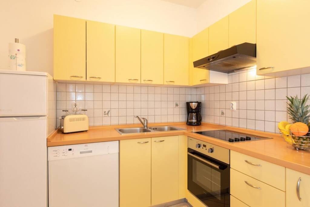 Apartments Doris, Krk Krk Town Luaran gambar